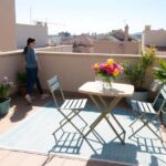 Guía básica de toldos para pisos con poco espacio exterior